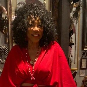 Meet your Posher, Ginger